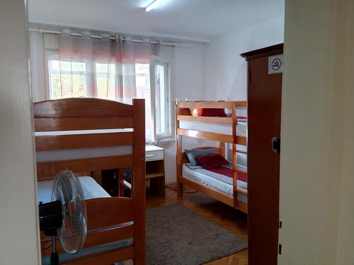 The Most Central Skopje Apartment Exterior foto
