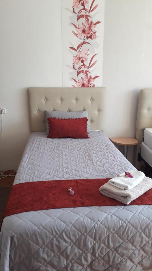 The Most Central Skopje Apartment Exterior foto